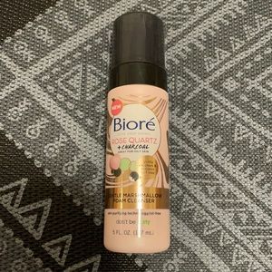 Biore Rose Quartz + Charcoal Foam Cleanser